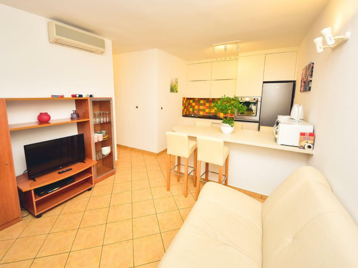 Apartment Anica-1 By Interhome Diklo Eksteriør billede